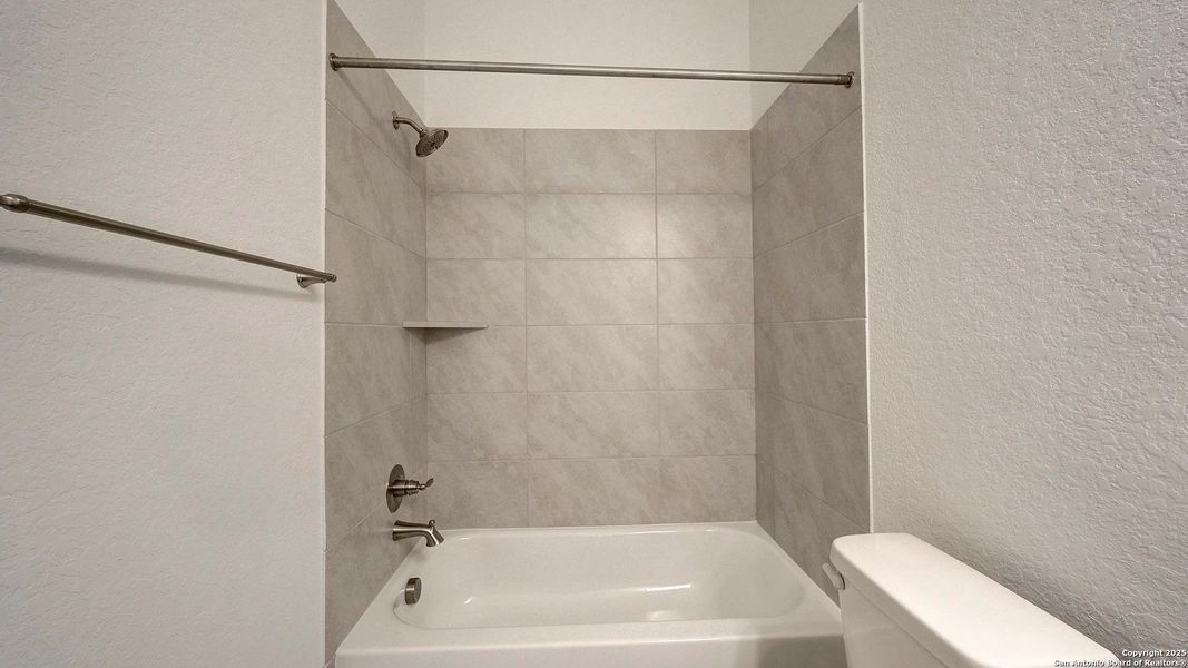 Image 26 of a home in Alsatian Oaks 60'. Image 26 of a home in Alsatian Oaks 60'.