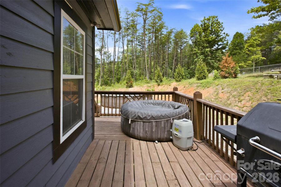 Exterior details and patio area of a home in , Old Fort (Image 23).