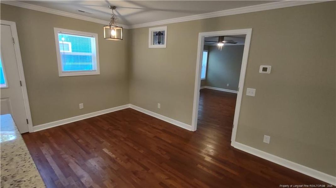 dining area dining area