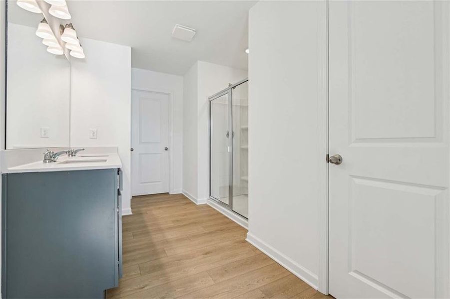 Image 41 of a home in Leydenview. Image 41 of a home in Leydenview.