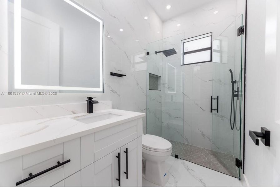 Furnished interior view inside a new home in , Lehigh Acres (Image 5). Furnished interior view inside a new home in , Lehigh Acres (Image 5).