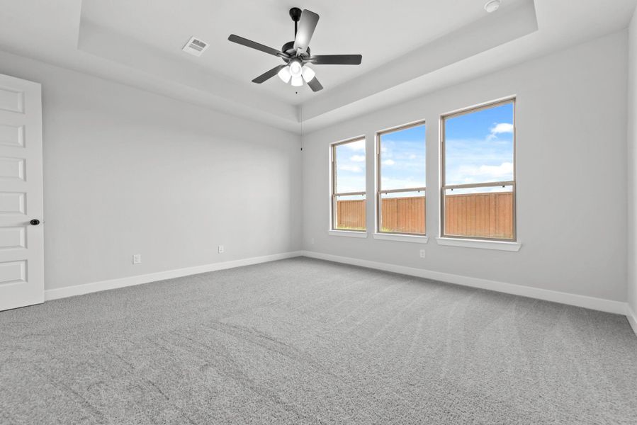 Representative image. Features, specifications, selections and colors may vary. Representative image. Features, specifications, selections and colors may vary.