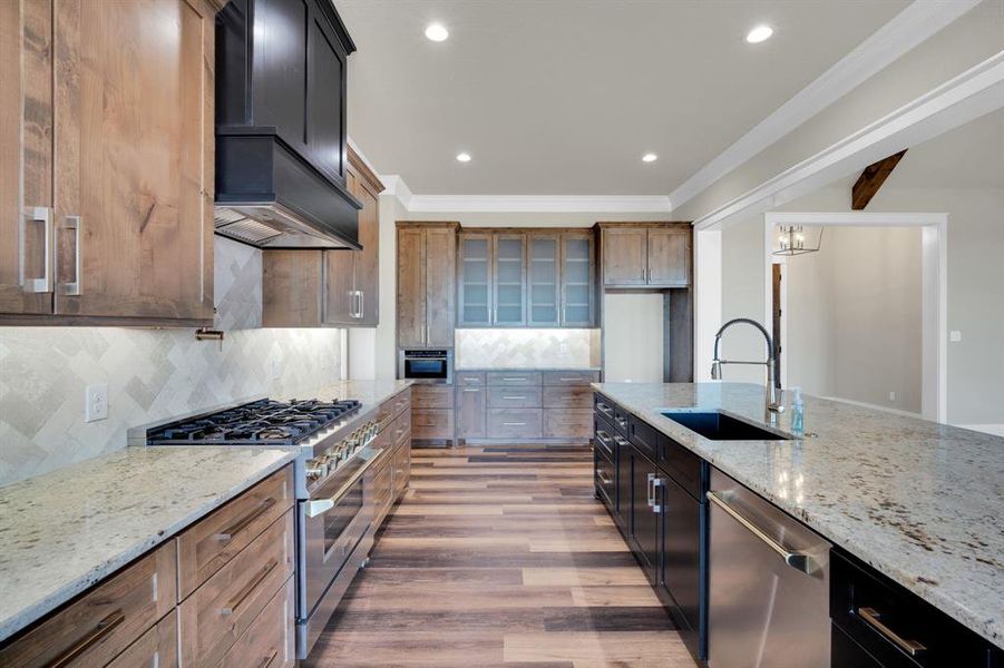 Furnished interior view inside a new home in , Waxahachie (Image 13). Furnished interior view inside a new home in , Waxahachie (Image 13).