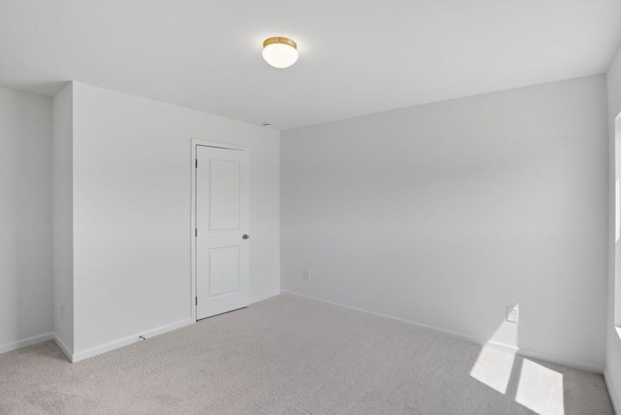 Spacious, unfurnished interior of a new home in The Retreat at Browns Ridge, Newnan (Image 34).