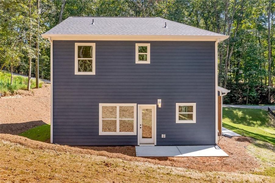 Exterior details and patio area of a home in , Murrayville (Image 25).