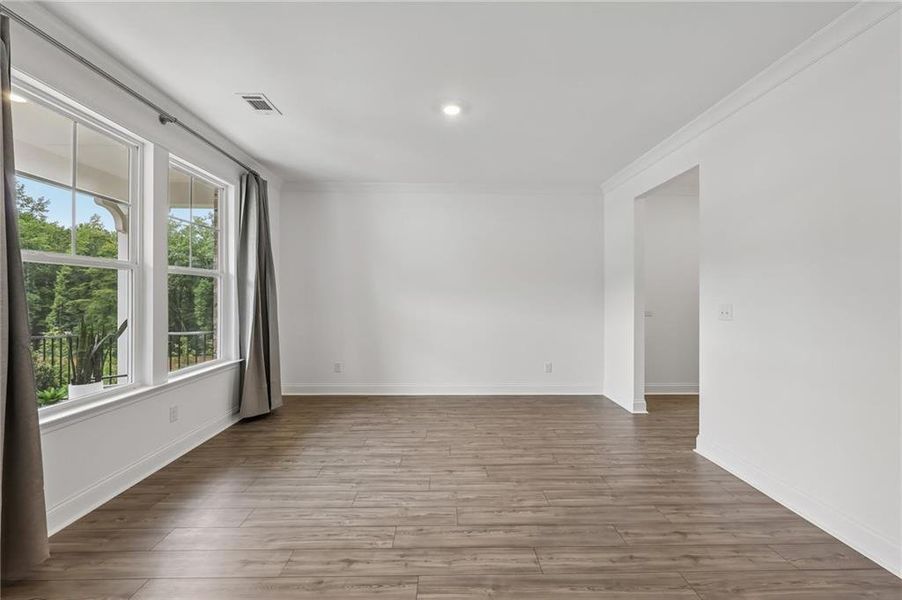 Spacious, unfurnished interior of a new home in Bailey Fence, Dacula (Image 20).