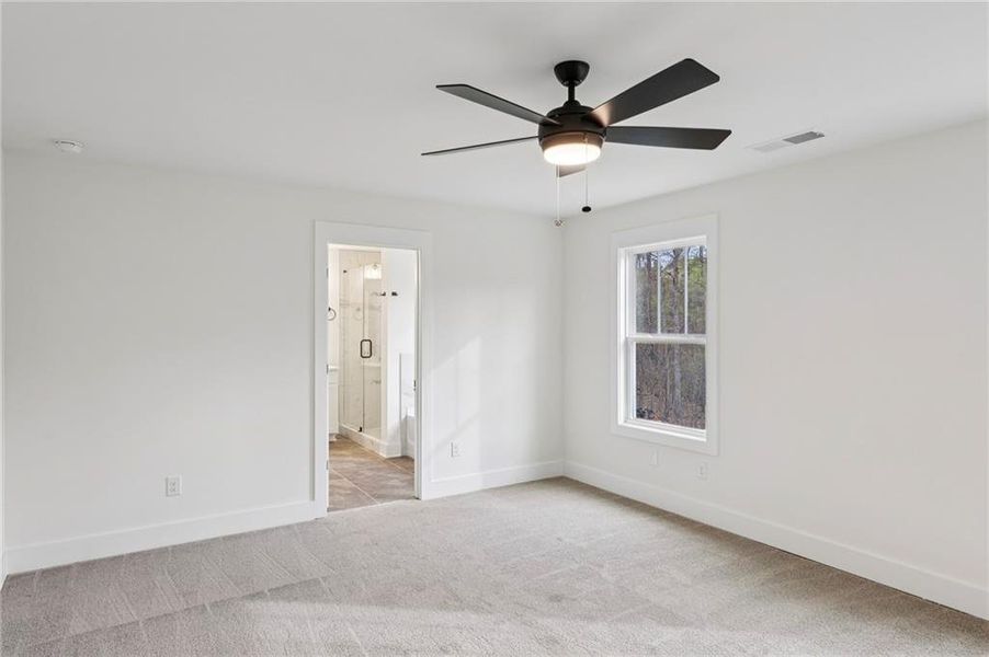 Spacious, unfurnished interior of a new home in , Decatur (Image 11).