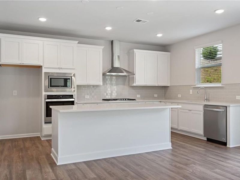 Furnished interior view inside a new home in Cedar Farms, Winder (Image 5). Furnished interior view inside a new home in Cedar Farms, Winder (Image 5).
