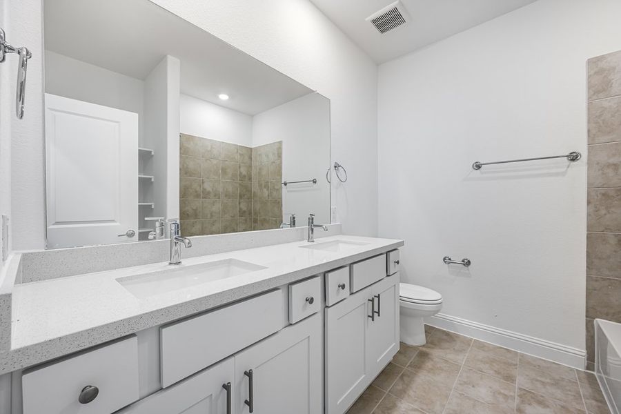 Furnished interior view inside a new home in Madero 50s, Fort Worth (Image 5). Furnished interior view inside a new home in Madero 50s, Fort Worth (Image 5).