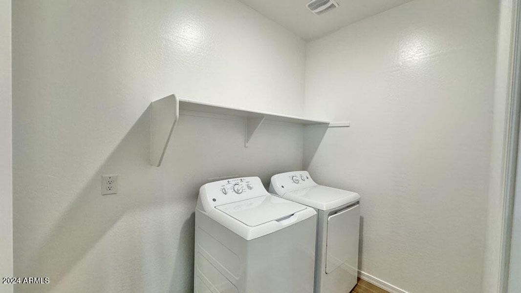 012 Laundry Room