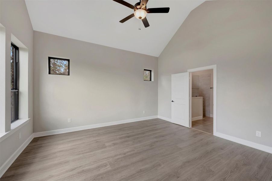 Spacious, unfurnished interior of a new home in COLTON - Reserve Collection, Todd Mission (Image 38).