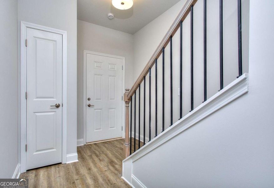 Spacious, unfurnished interior of a new home in Chimney Oaks Townhomes, Homer (Image 14).