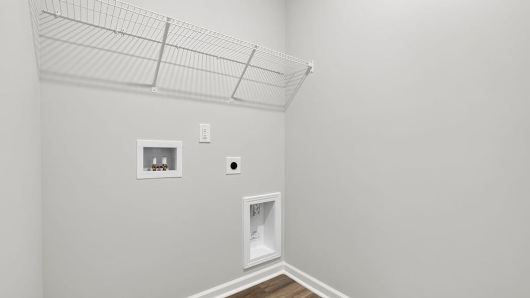 Spacious, unfurnished interior of a new home in Bentley Park, Greenwood (Image 35). Spacious, unfurnished interior of a new home in Bentley Park, Greenwood (Image 35).