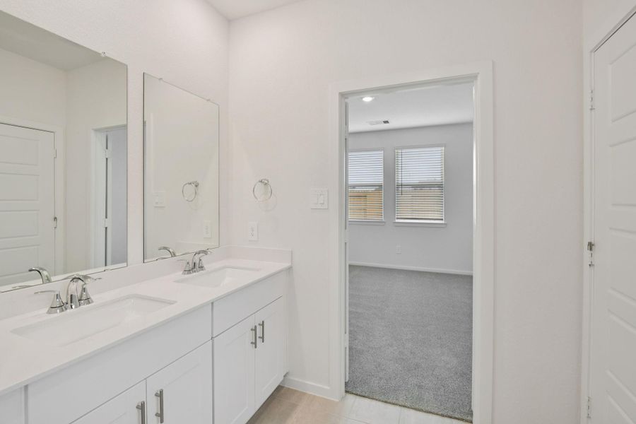 Furnished interior view inside a new home in Sanford Farms - Traditional Series, Waller (Image 14).