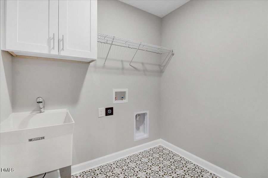 39-105 Baileys Pl-39