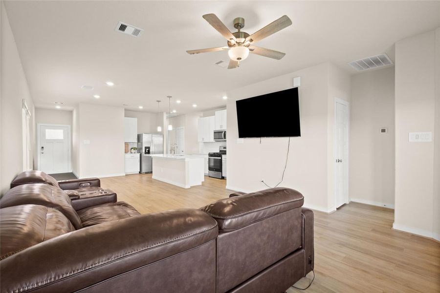 Furnished interior view inside a new home in Sundance Cove - Traditional Series, Crosby (Image 5).