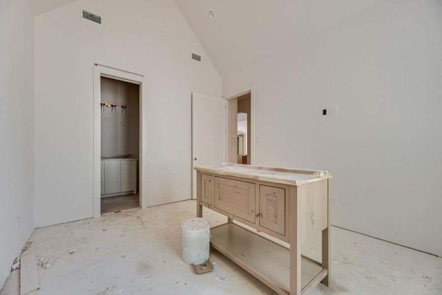 First floor secondary bedroom with en suite bathroom. First floor secondary bedroom with en suite bathroom.
