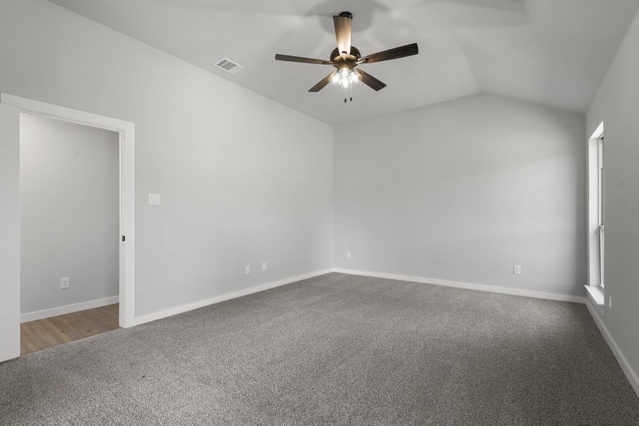 Representative unfurnished interior of a home built from the Sherwood by Cheldan Homes in Sunset Ridge, Keene (Image 62). Representative unfurnished interior of a home built from the Sherwood by Cheldan Homes in Sunset Ridge, Keene (Image 62).