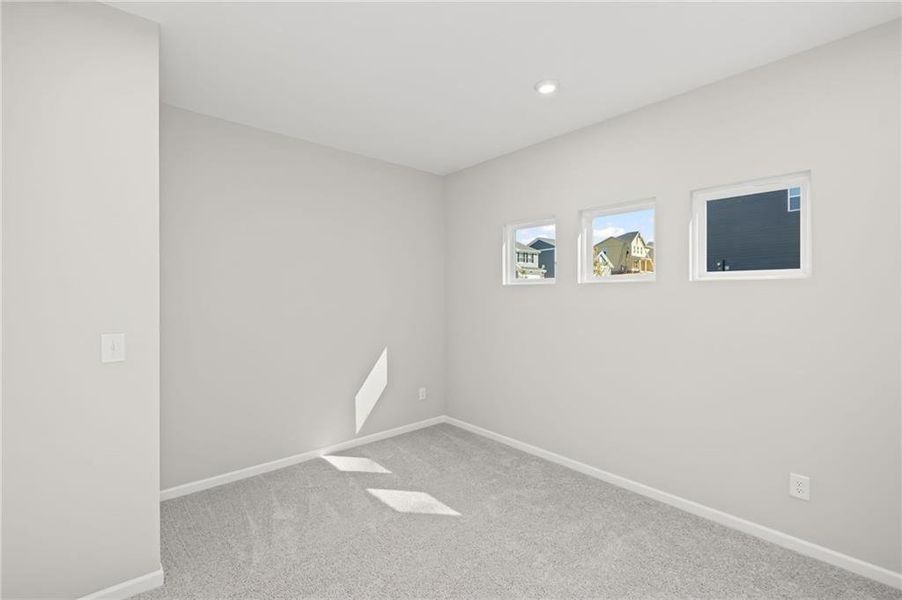 Spacious, unfurnished interior of a new home in Sage Woods, Dallas (Image 38).