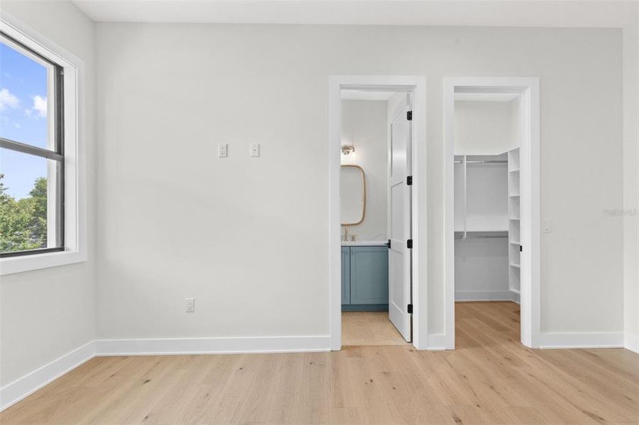 Spacious, unfurnished interior of a new home in , Tampa (Image 37). Spacious, unfurnished interior of a new home in , Tampa (Image 37).