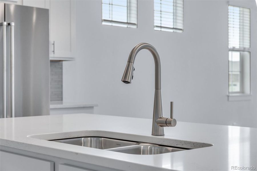 Close-up of interior finishes inside a home in Vantage, Berthoud (Image 19).