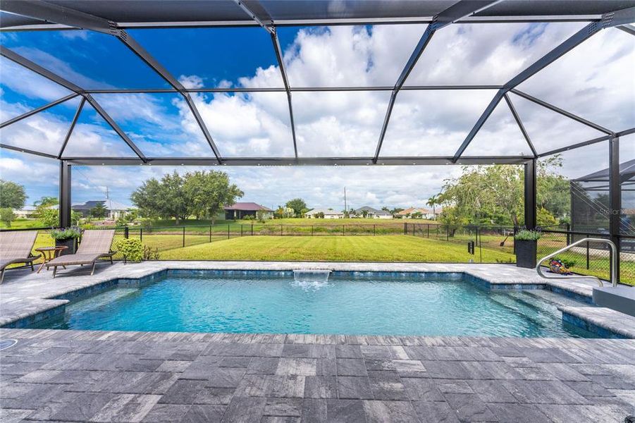 Exterior details and patio area of a home in , Rotonda West (Image 3).