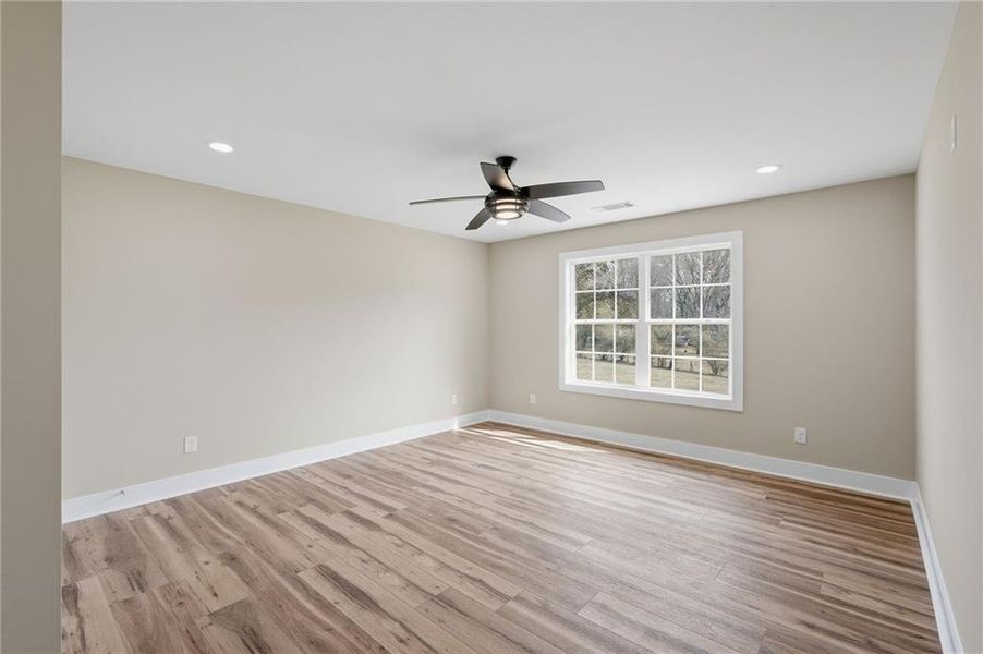 Spacious, unfurnished interior of a new home in , Stone Mountain (Image 38).