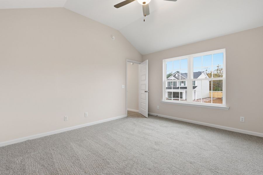 Representative unfurnished interior of a home built from the The Pamona by RTS Homes in Lakeside at Fifteen West, Hinesville (Image 22).