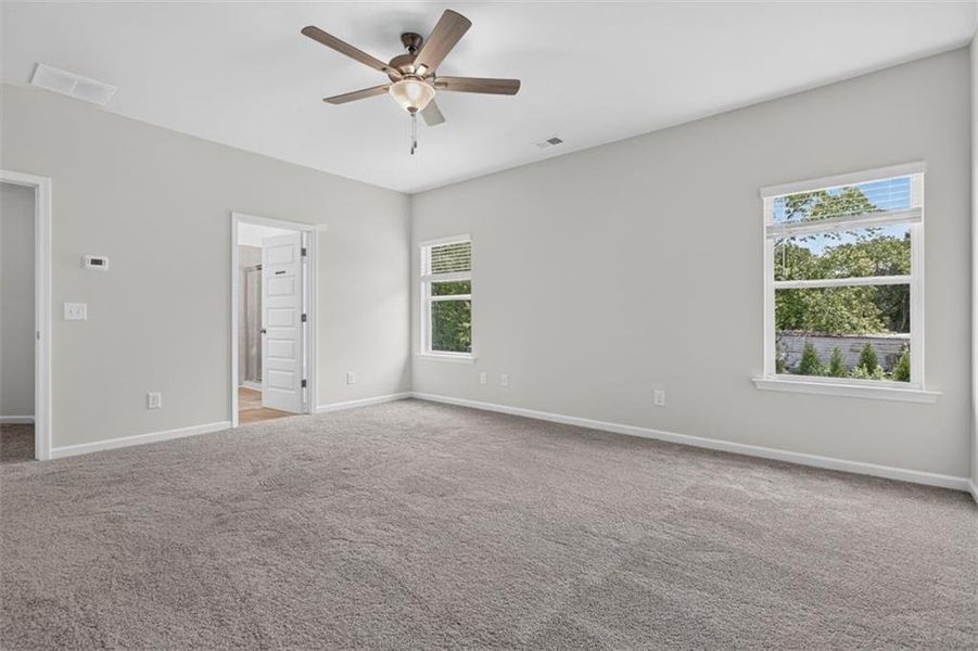 Spacious, unfurnished interior of a new home in Summerfield Place, Carrollton (Image 21).