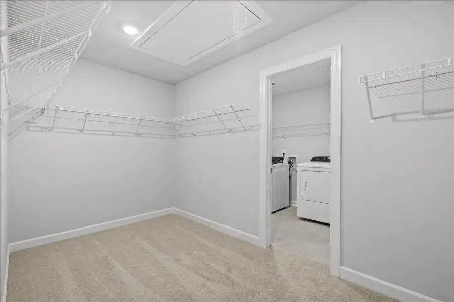 Spacious, unfurnished interior of a new home in Creek Ridge - Signature Collection, Spartanburg (Image 19).