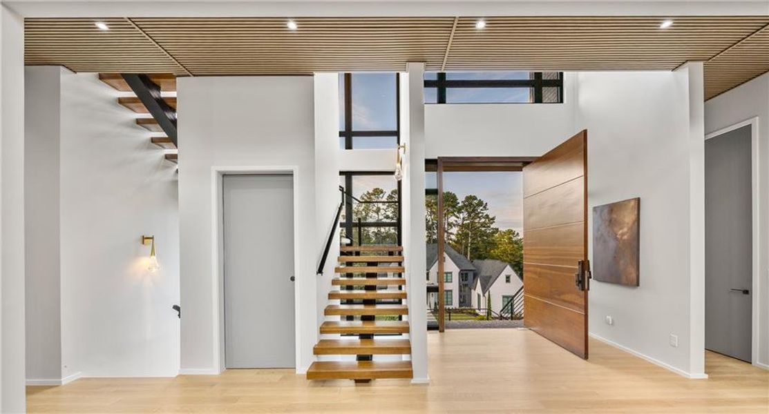 Image 67 of a home in .