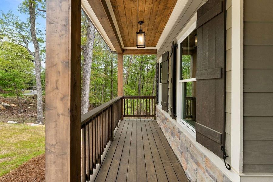 Exterior details and patio area of a home in , Waleska (Image 4).