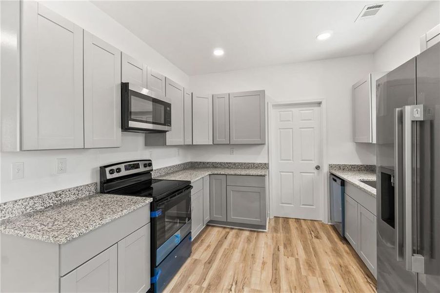 Furnished interior view inside a new home in , Toccoa (Image 7). Furnished interior view inside a new home in , Toccoa (Image 7).