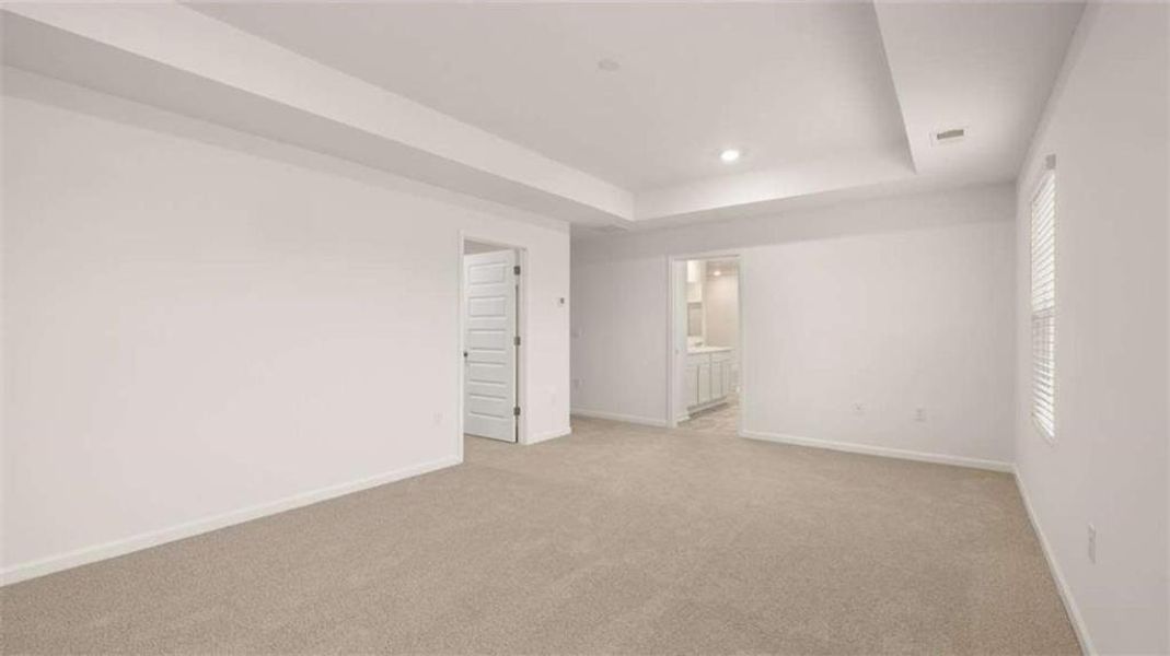 Spacious, unfurnished interior of a new home in Preserve at Dove Creek, Statham (Image 37).