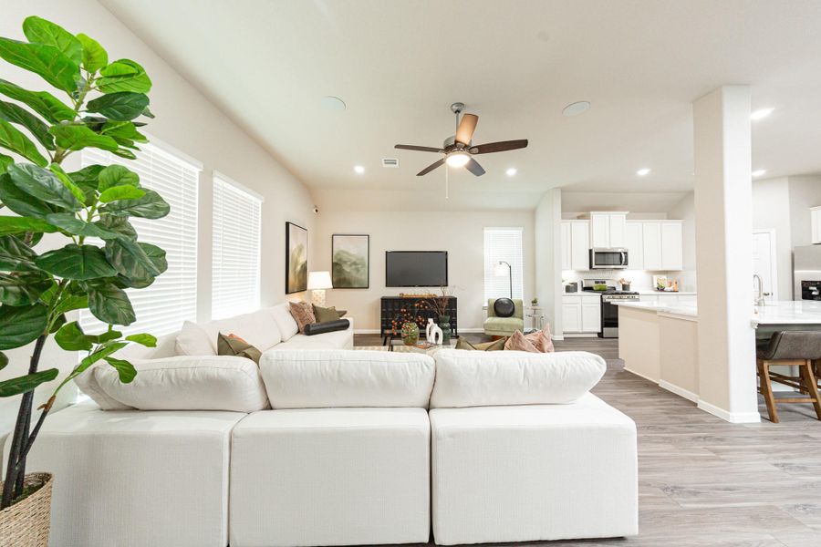 Furnished interior view inside a new home in River Ranch, Dayton (Image 10). Furnished interior view inside a new home in River Ranch, Dayton (Image 10).