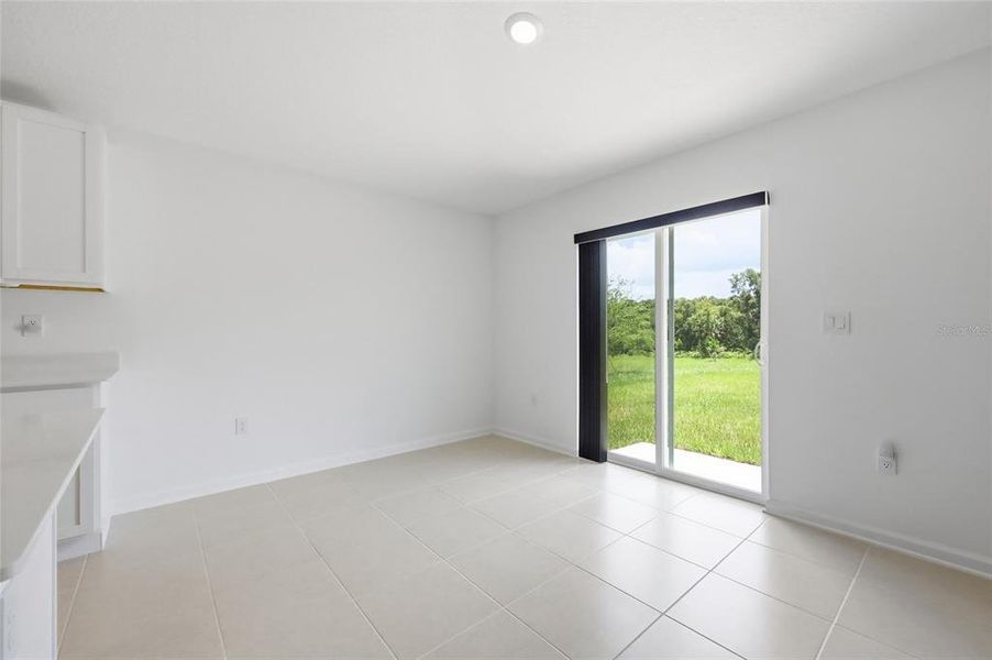 Spacious, unfurnished interior of a new home in Oak Hammock, Deland (Image 17). Spacious, unfurnished interior of a new home in Oak Hammock, Deland (Image 17).