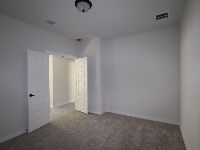 Spacious, unfurnished interior of a new home in Barksdale, Leander (Image 29). Spacious, unfurnished interior of a new home in Barksdale, Leander (Image 29).