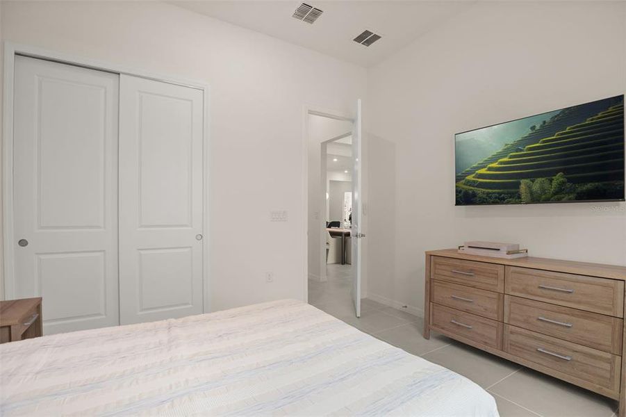 Furnished interior view inside a new home in , Winter Garden (Image 38).