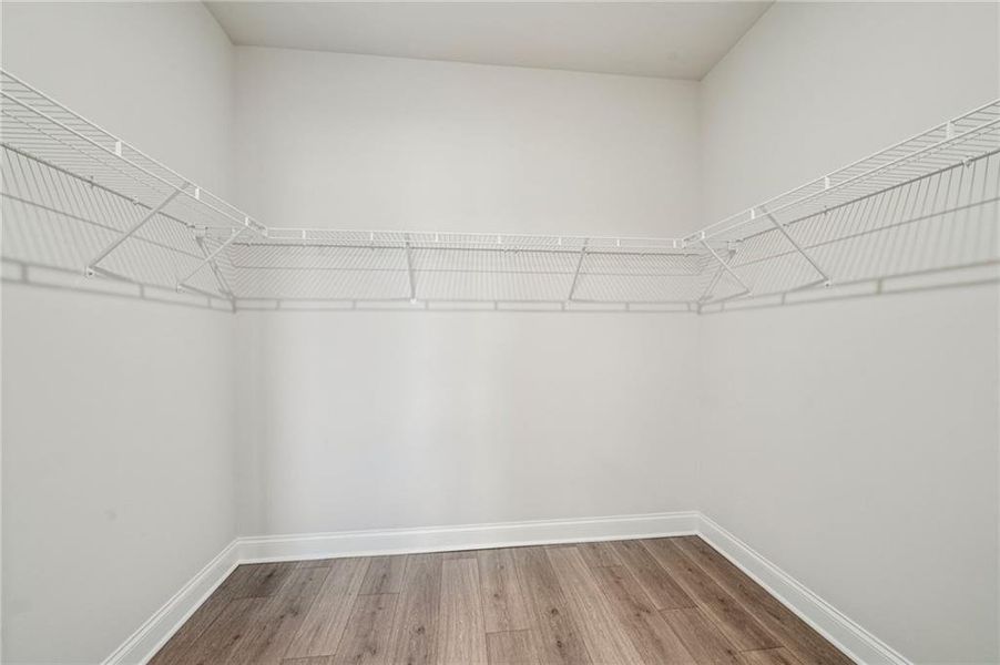 Spacious, unfurnished interior of a new home in River Pointe, Monroe (Image 28).