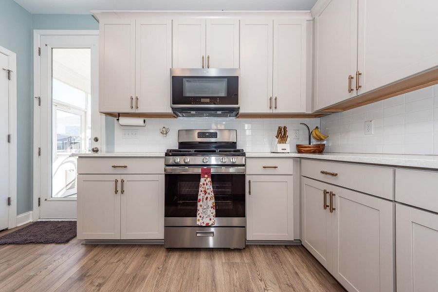 Furnished interior view inside a new home in High Point at Foxbank, Moncks Corner (Image 13).
