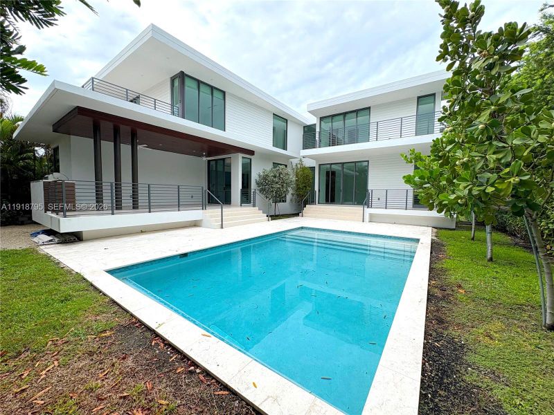 Exterior details and patio area of a home in , Key Biscayne (Image 7). Exterior details and patio area of a home in , Key Biscayne (Image 7).