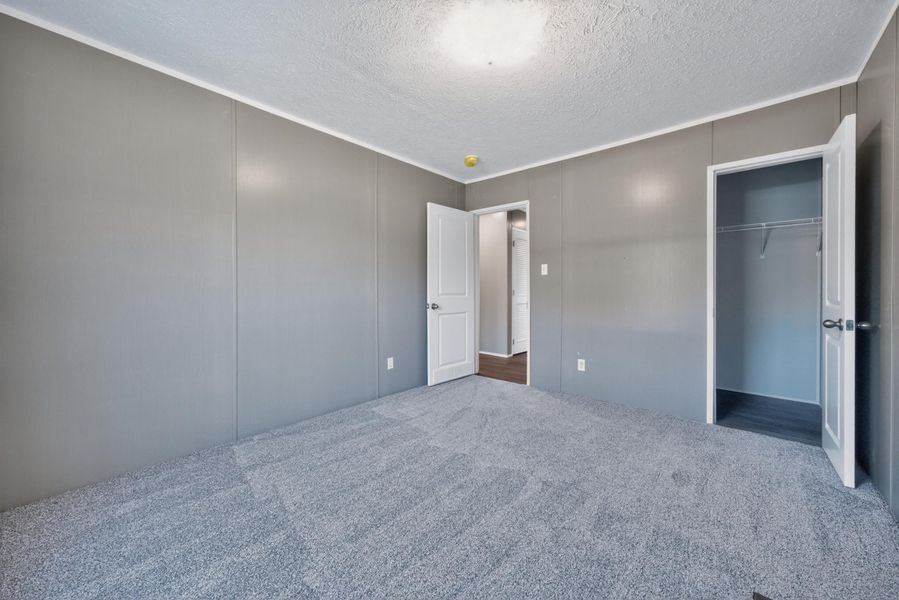 20-3714_nw_165th_ct_okeechobee_fl_34972-