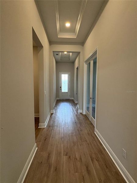 Spacious, unfurnished interior of a new home in EVERLY at Wellen Park, Venice (Image 31).