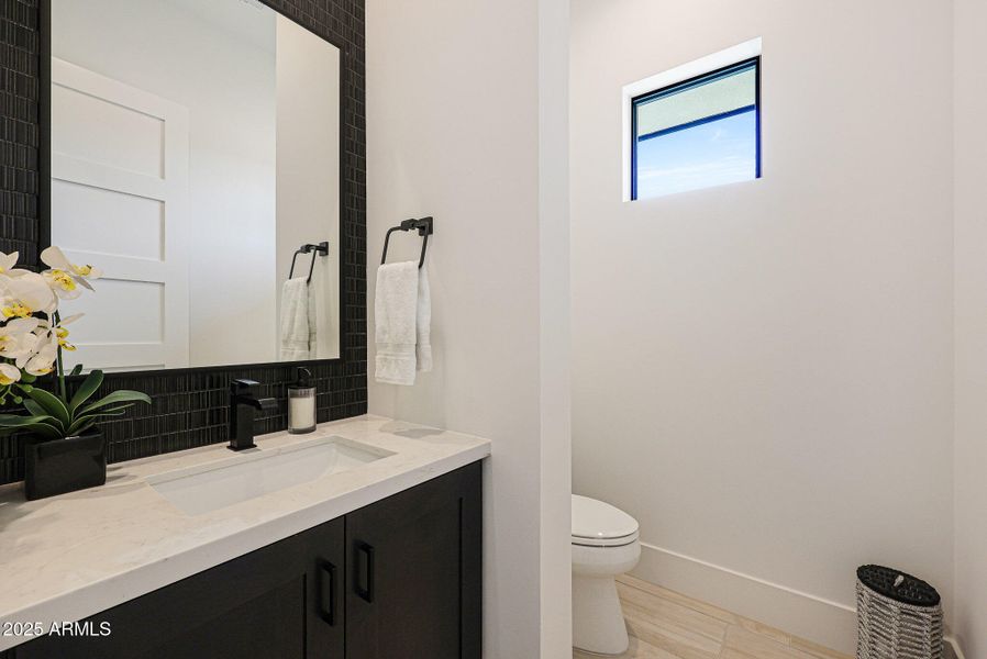 Model Home B (19) Powder Room