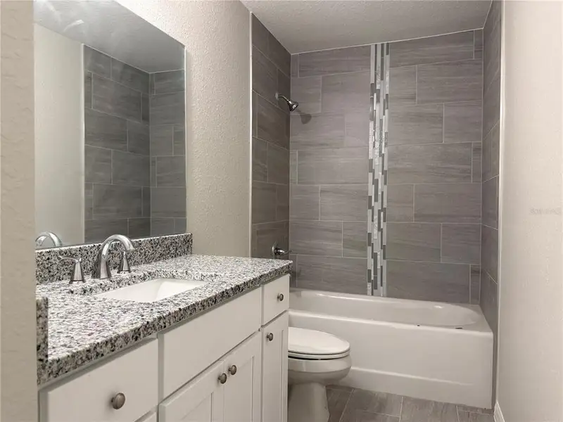 Furnished interior view inside a new home in , Dunnellon (Image 5).