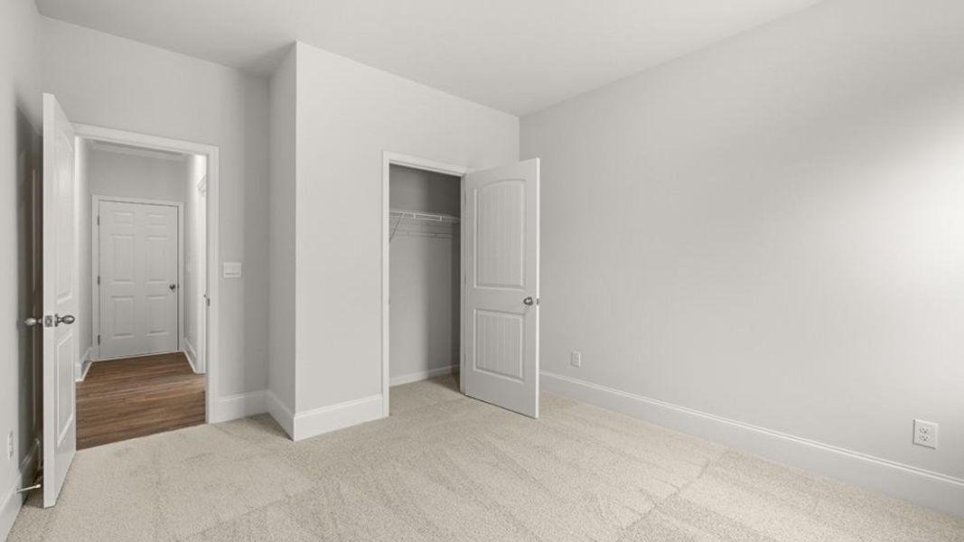 Spacious, unfurnished interior of a new home in Thalley Creek Estates, Cumming (Image 27).