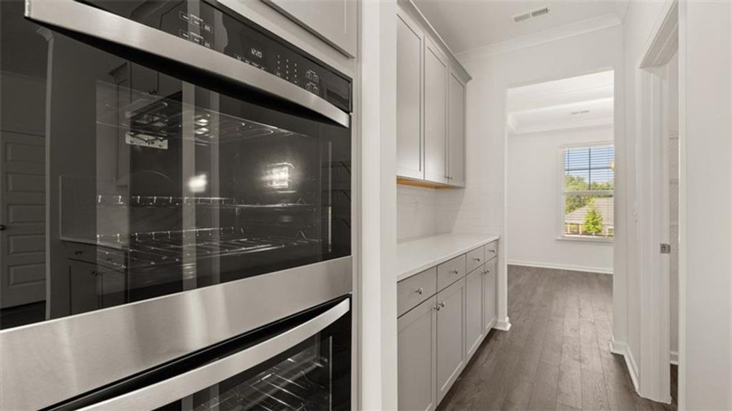 Furnished interior view inside a new home in Westland, Bogart (Image 13).
