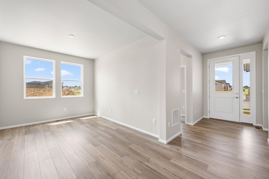 Spacious, unfurnished interior of a new home in Talon Pointe, Thornton (Image 10). Spacious, unfurnished interior of a new home in Talon Pointe, Thornton (Image 10).
