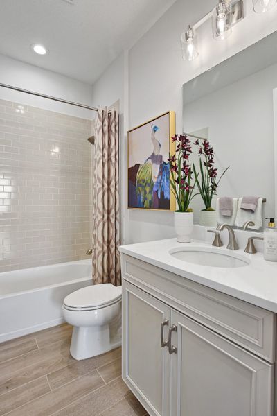Furnished interior view inside a new home in Palm Grove, Lakewood Ranch (Image 16).