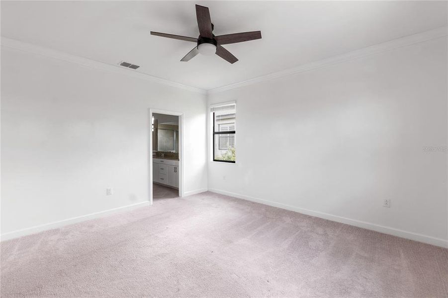 Spacious, unfurnished interior of a new home in , Bradenton (Image 23).